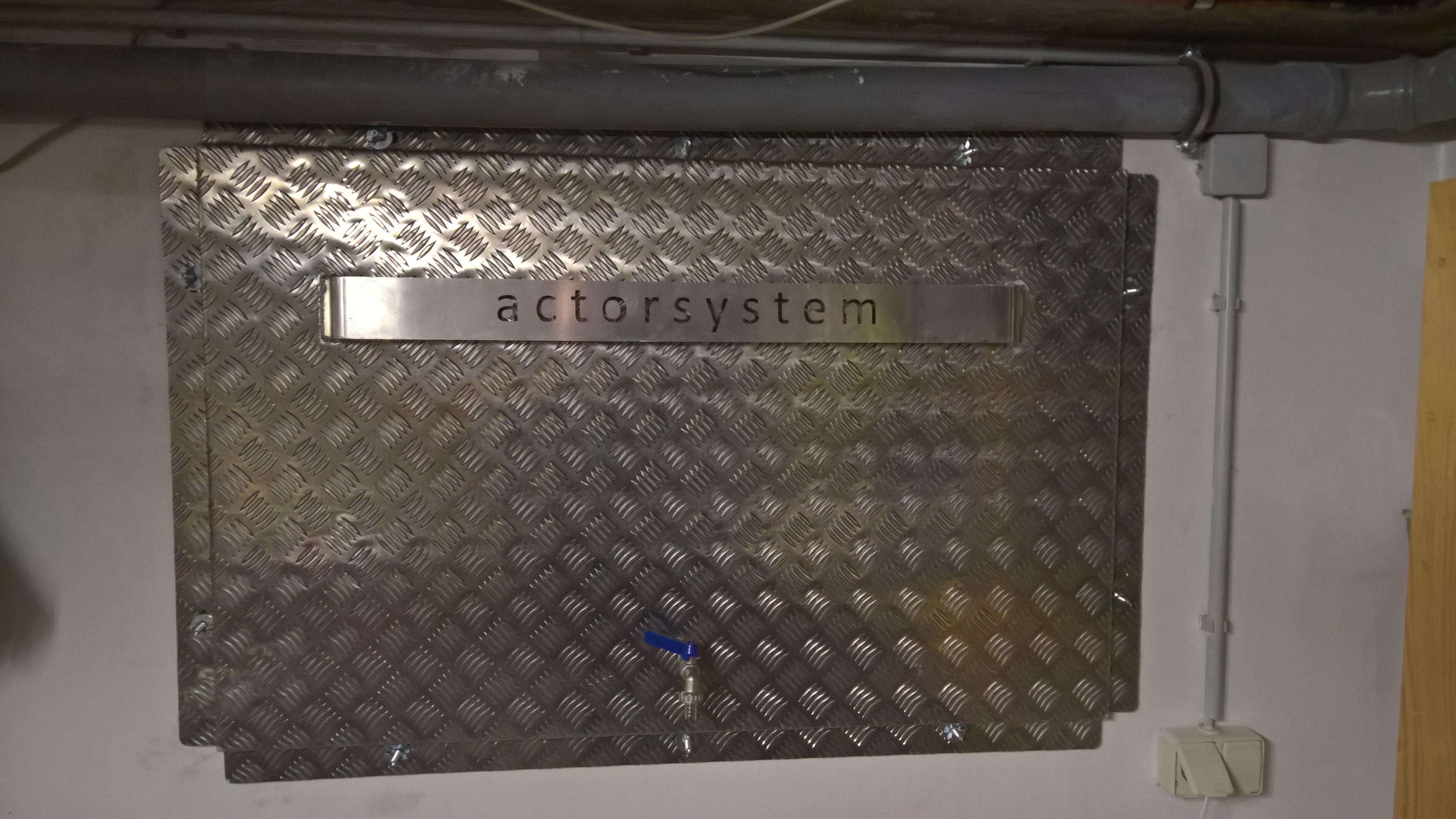 WP_20170720_12_15_00_Pro Hochwasserschutz für Kellerfenster